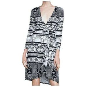 BCBG MAXAZRIA Women's Adele Snake Print Long Sleeve Stretch Wrap Dress Size S